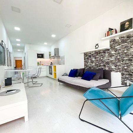 Leon Apartment - Highly Modern Sliema Stay Екстер'єр фото